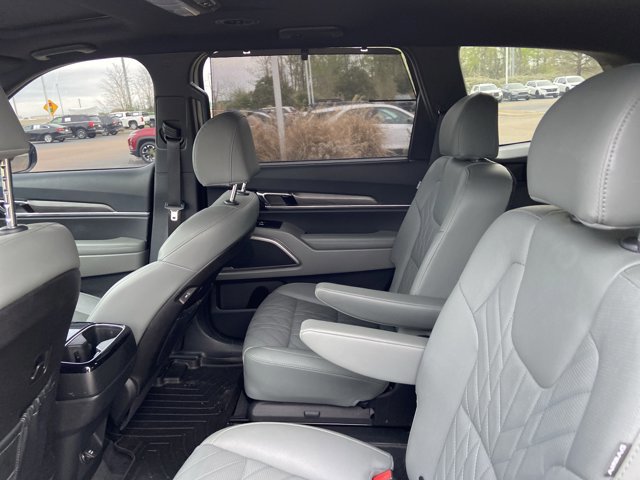 Used 2024 Kia Telluride EX X-Line image 17