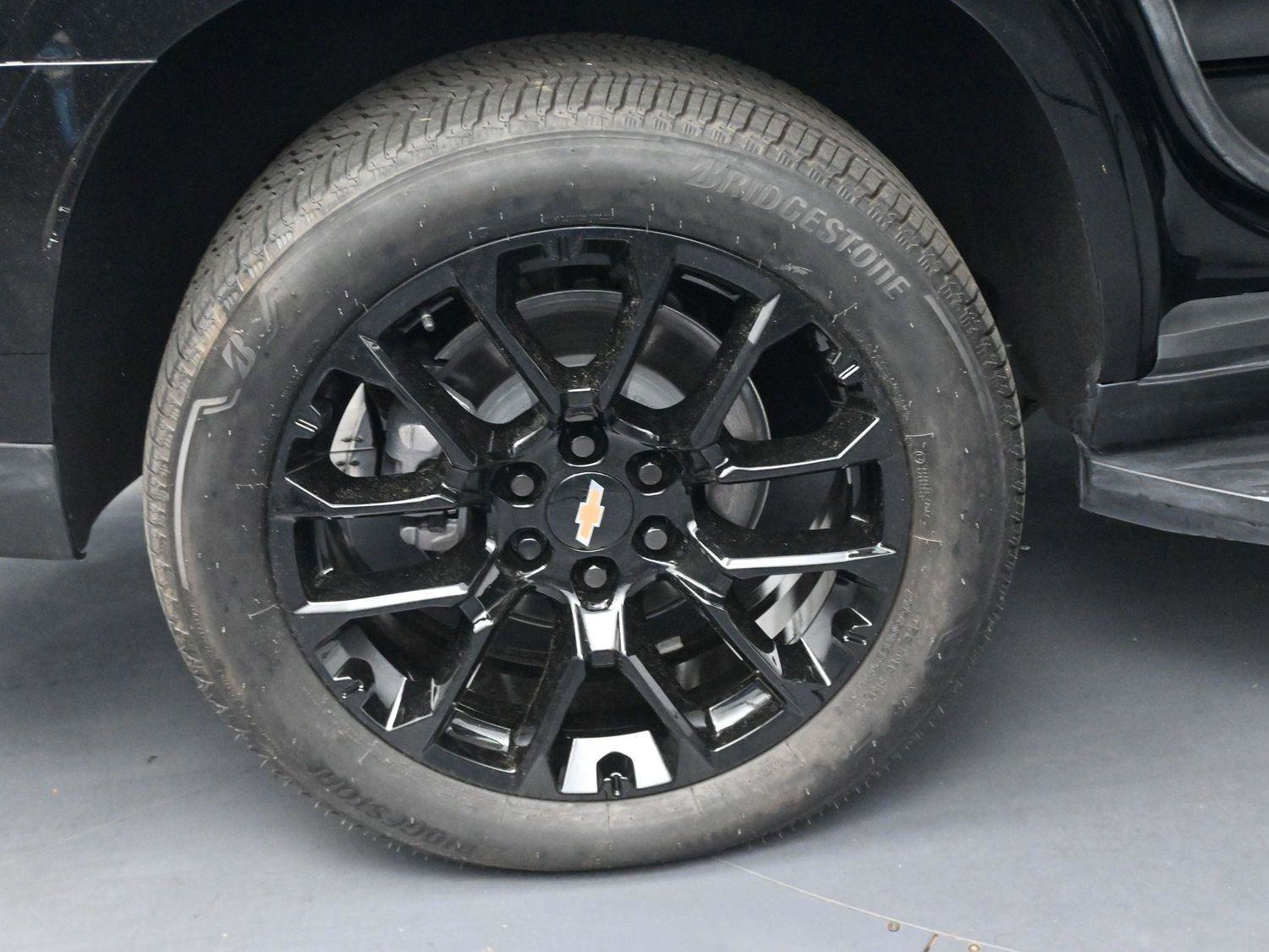 Used 2025 Chevrolet Tahoe RST w/ Advanced Technology Package image 41