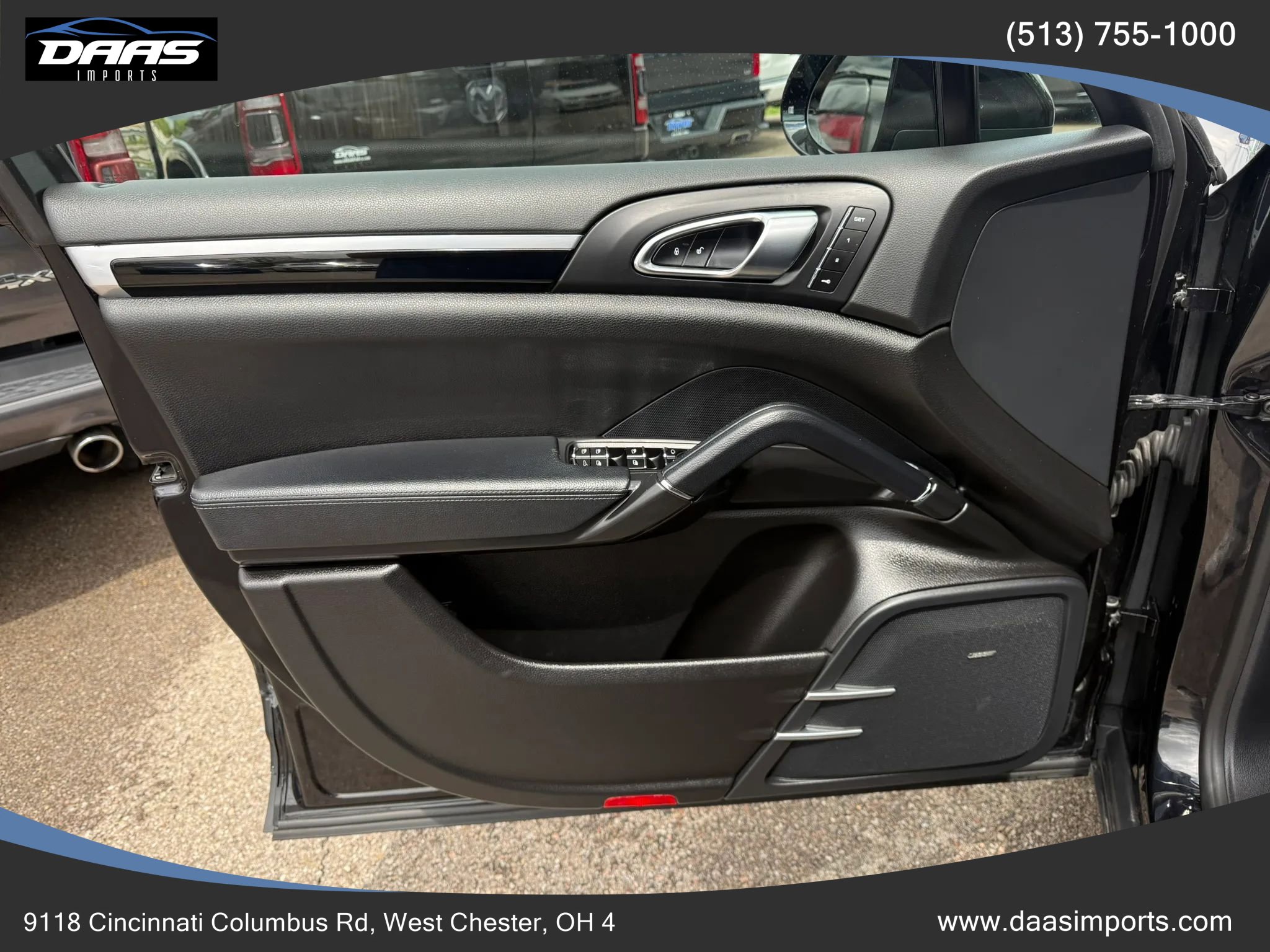 Used 2015 Porsche Cayenne S AWD/4WD image 17