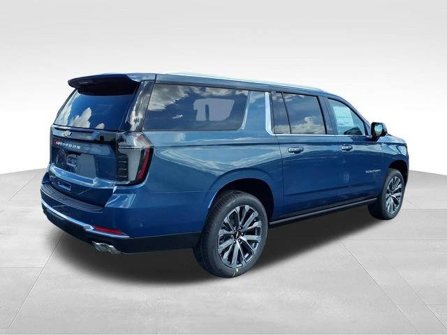 New 2026 Chevrolet Suburban High Country AWD/4WD image 3