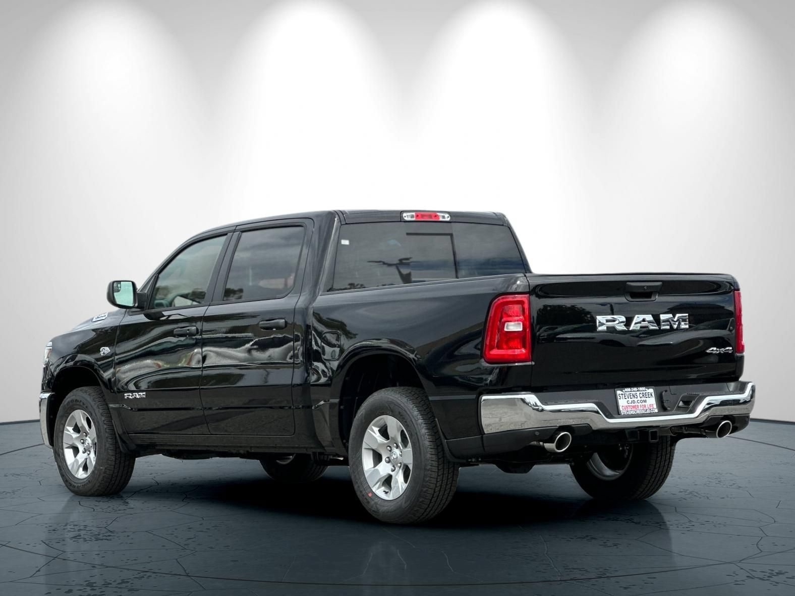 New 2026 RAM 1500 Tradesman AWD/4WD image 6