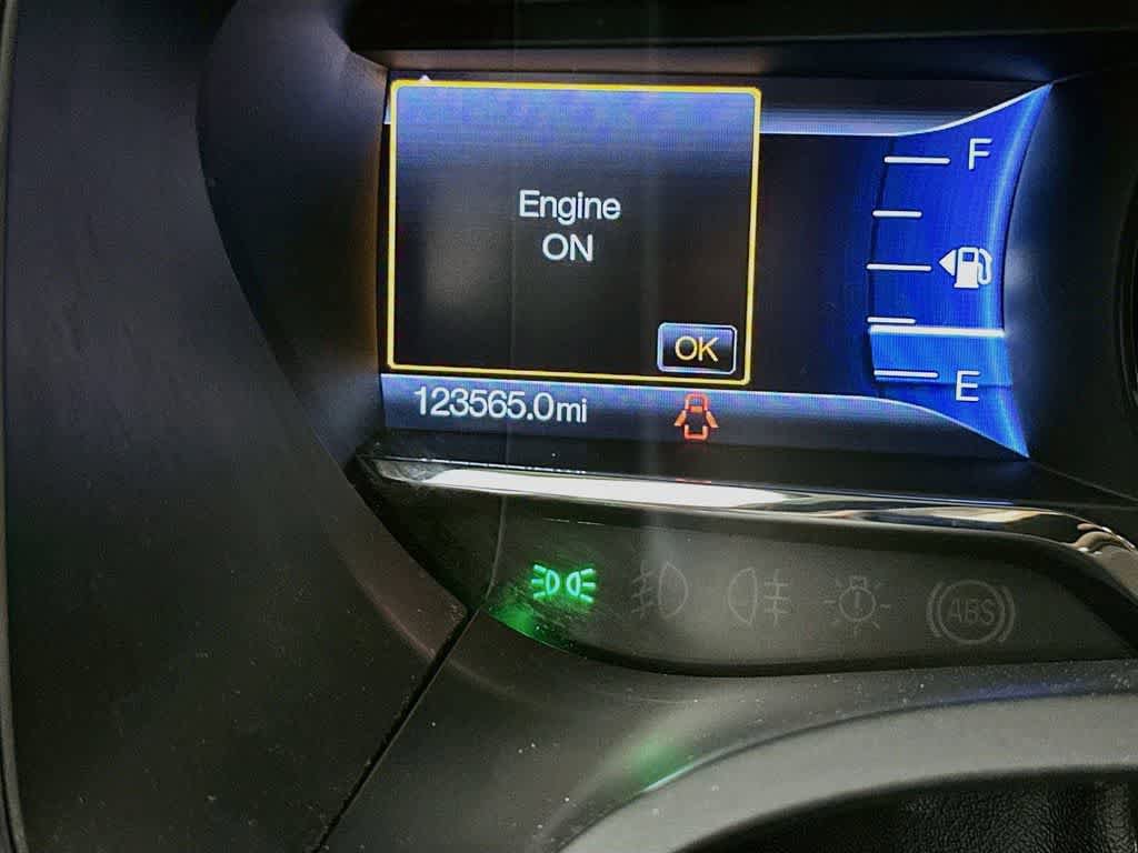 Used 2016 Lincoln Navigator Select RWD image 20