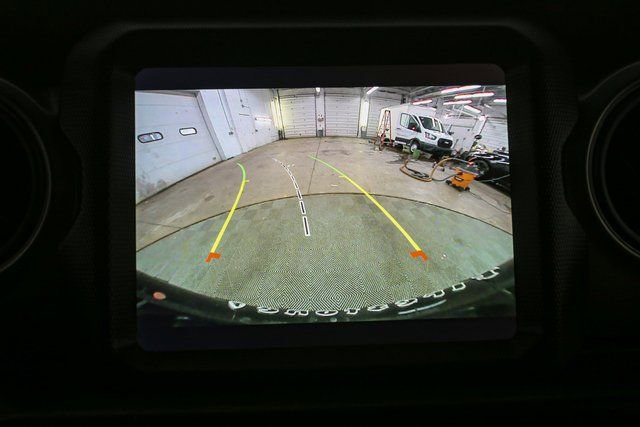 Used 2023 Jeep Wrangler Willys 4xe w/ Sun & Screen Package image 27