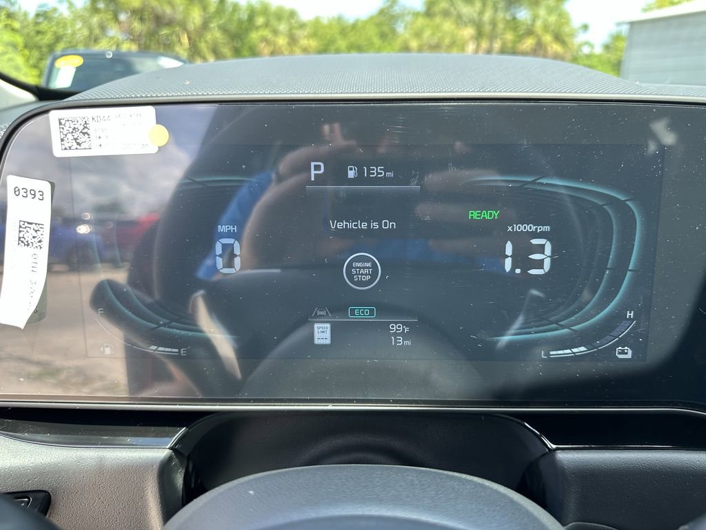 New 2026 Kia Niro EX FWD image 28