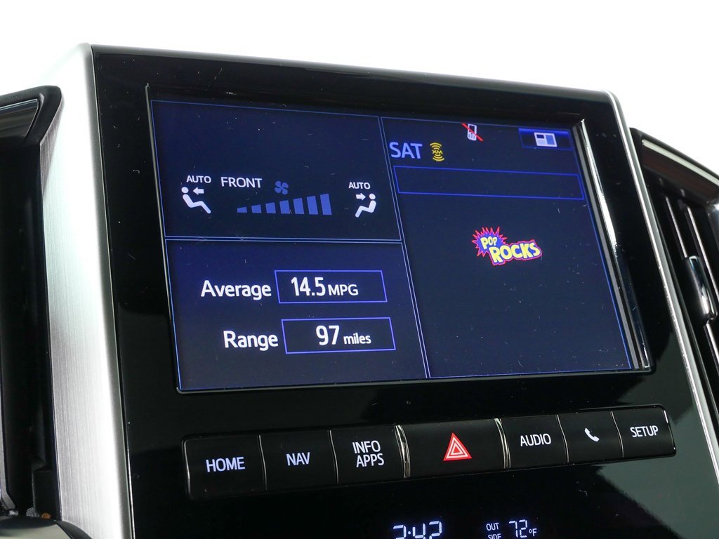 Used 2021 Toyota Land Cruiser image 14