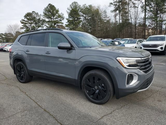 New 2026 Volkswagen Atlas SE FWD image 3