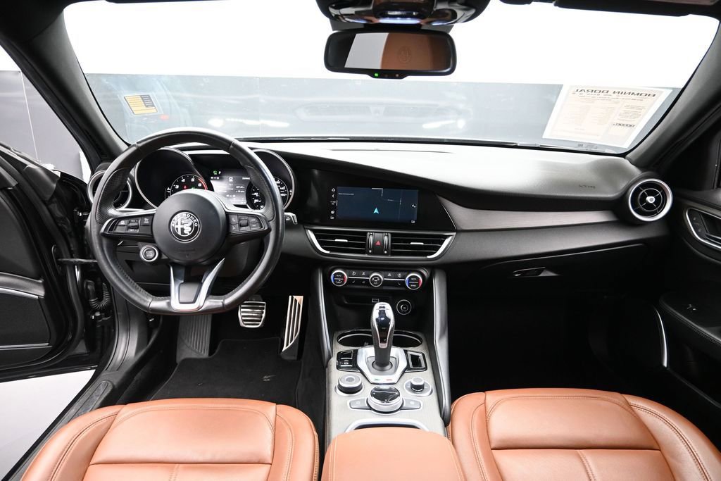 Used 2023 Alfa Romeo Giulia Ti RWD image 22