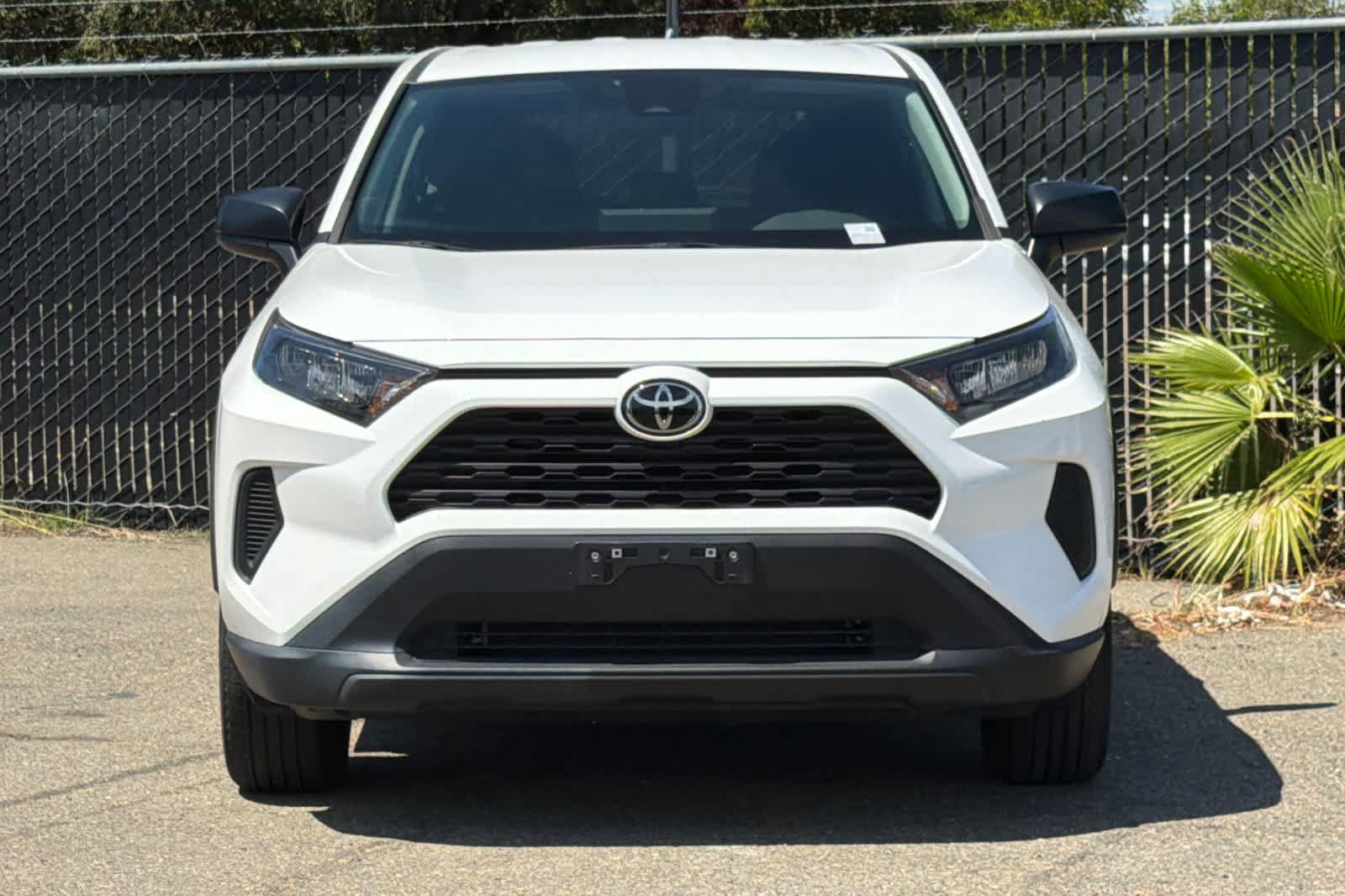 Certified 2022 Toyota RAV4 LE FWD image 8