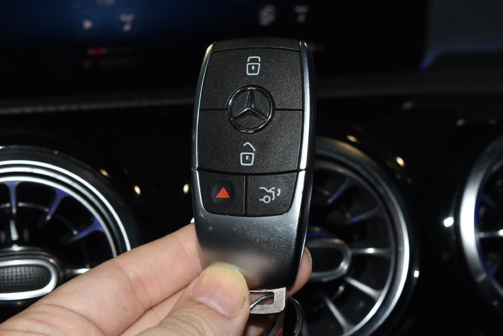 Used 2021 Mercedes-Benz A 220 4MATIC image 18