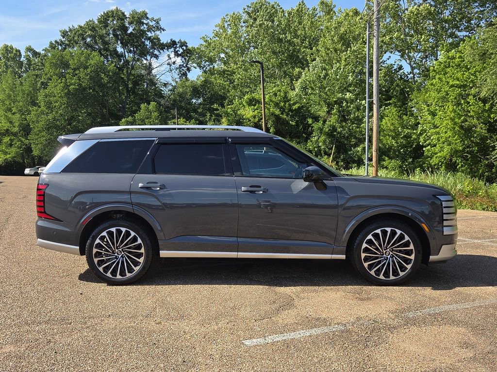 Certified 2026 Hyundai Palisade Calligraphy AWD/4WD image 3