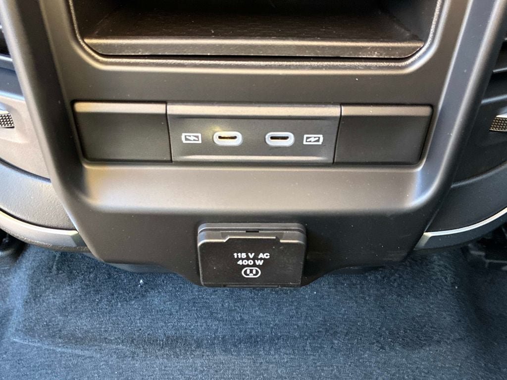 New 2026 RAM 1500 Big Horn AWD/4WD image 7