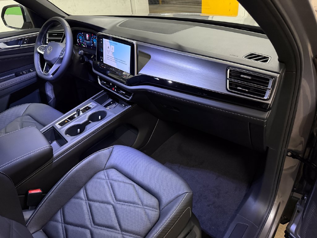 New 2026 Volkswagen Atlas Cross Sport SE AWD/4WD image 20
