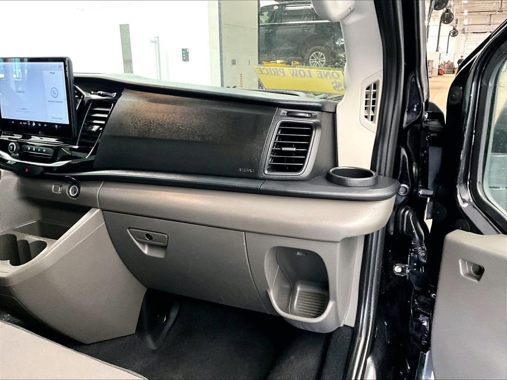 Used 2024 Ford Transit 350 XLT image 13
