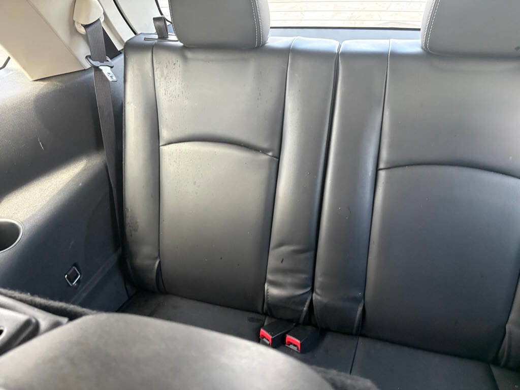 Used 2018 Dodge Journey Crossroad w/ Nav & Sun Group AWD/4WD image 40