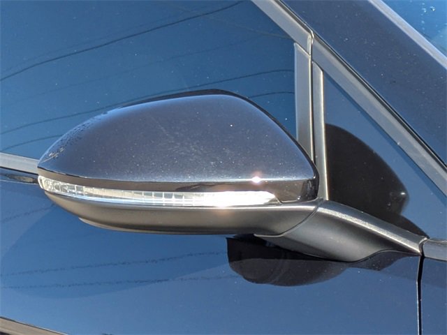 Used 2021 Volkswagen GTI SE image 12