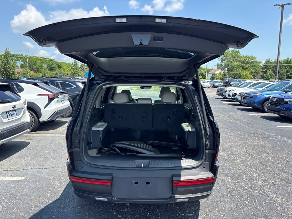 Used 2024 Hyundai Santa Fe SEL AWD/4WD image 8