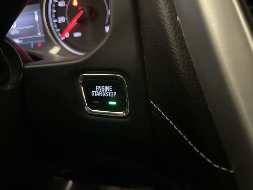 Used 2023 GMC Acadia SLE w/ Elevation Edition FWD image 11