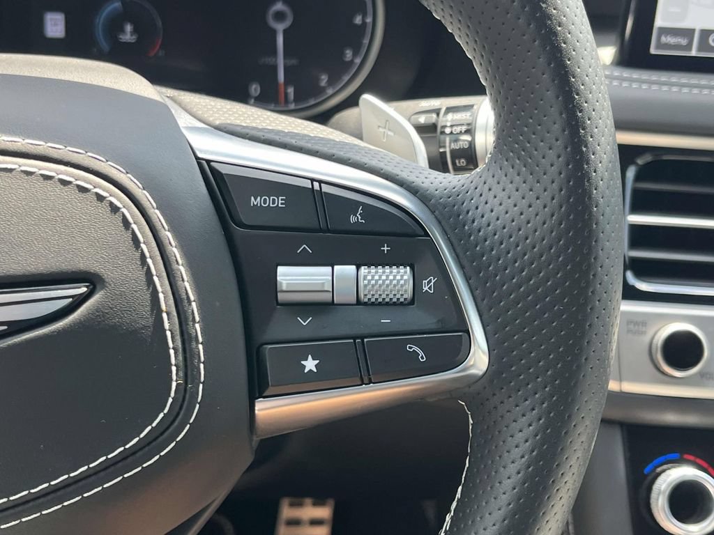 Used 2025 Genesis G70 3.3T Advanced w/ Sport Prestige Package RWD image 23
