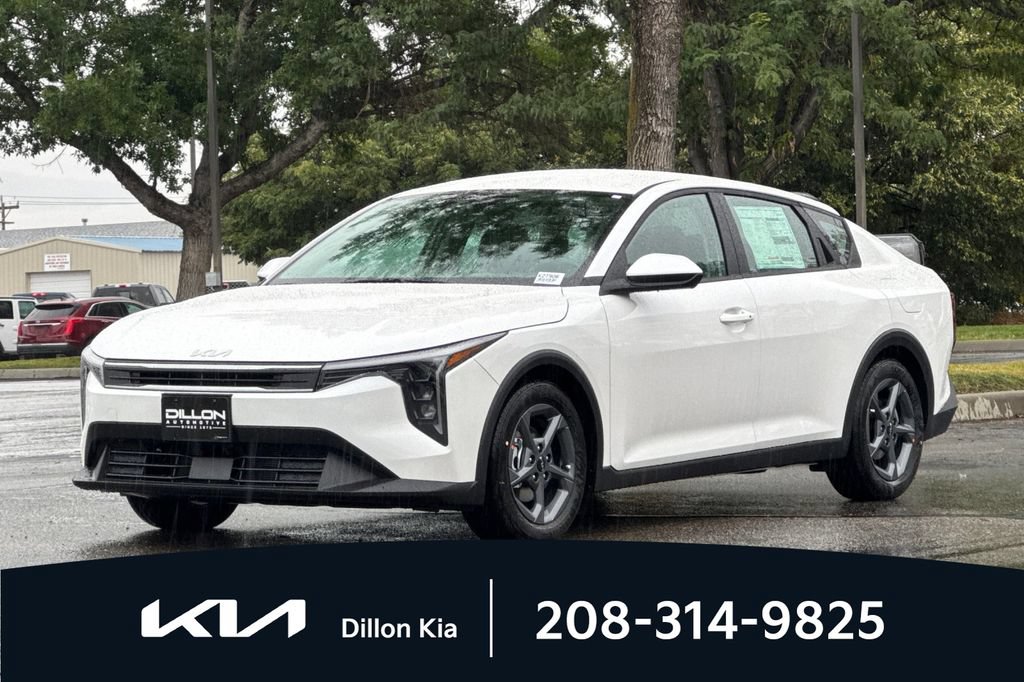 New 2026 Kia K4 FWD image 11