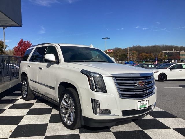 Used 2018 Cadillac Escalade Platinum image 4