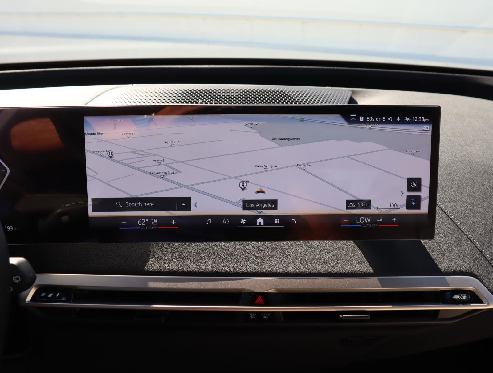 Used 2025 BMW iX xDrive50 w/ Convenience Package image 24