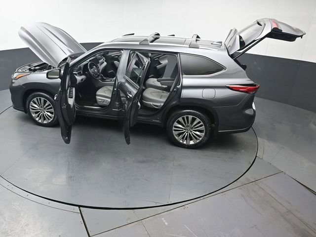 Used 2023 Toyota Highlander Platinum AWD/4WD image 55