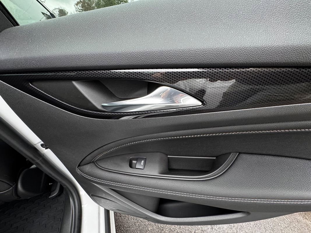 Used 2020 Buick Regal GS image 38