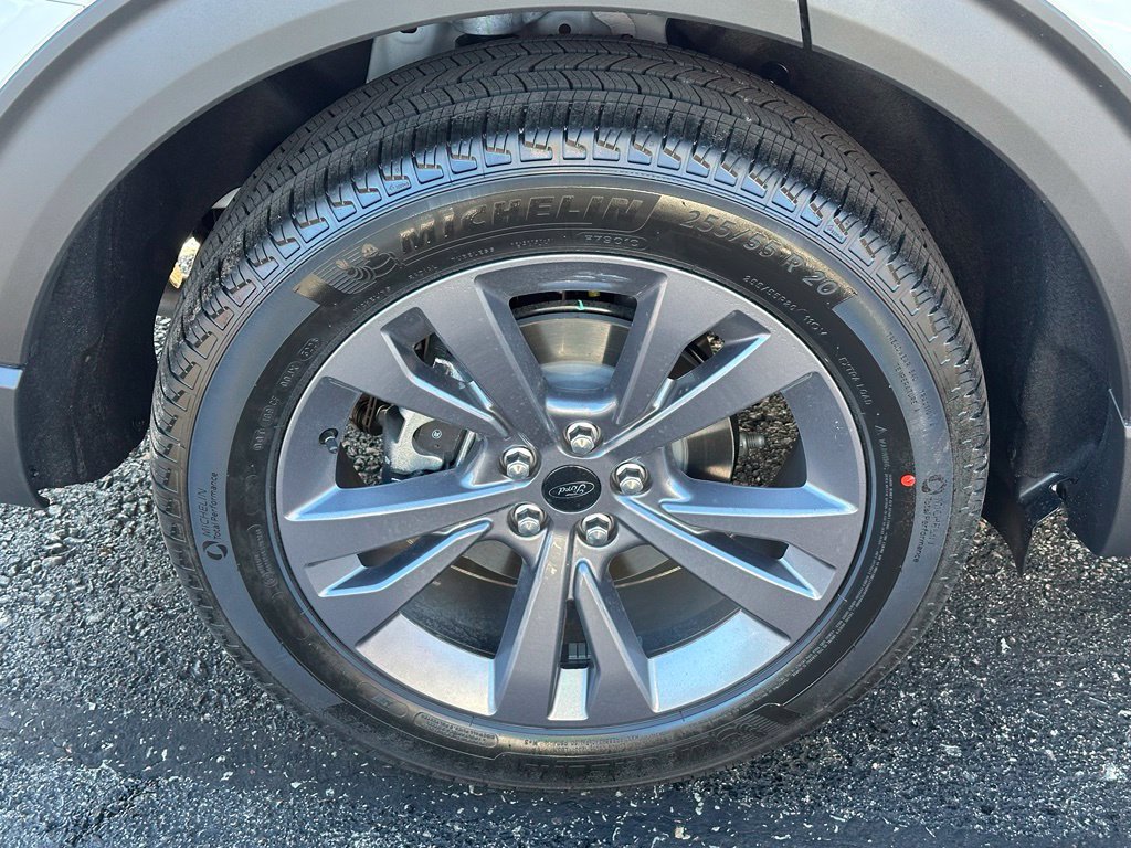 New 2027 Ford Explorer Active w/ Active Comfort Package AWD/4WD image 6