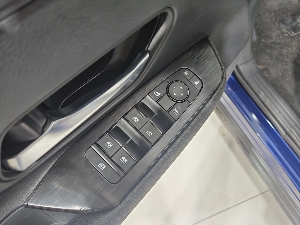 New 2026 Nissan Kicks SV w/ SV Premium Package image 11