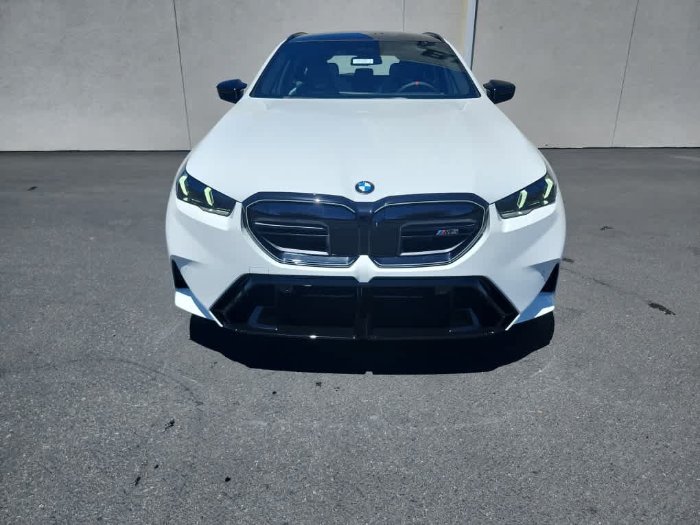 New 2027 BMW M5 Touring AWD/4WD image 5