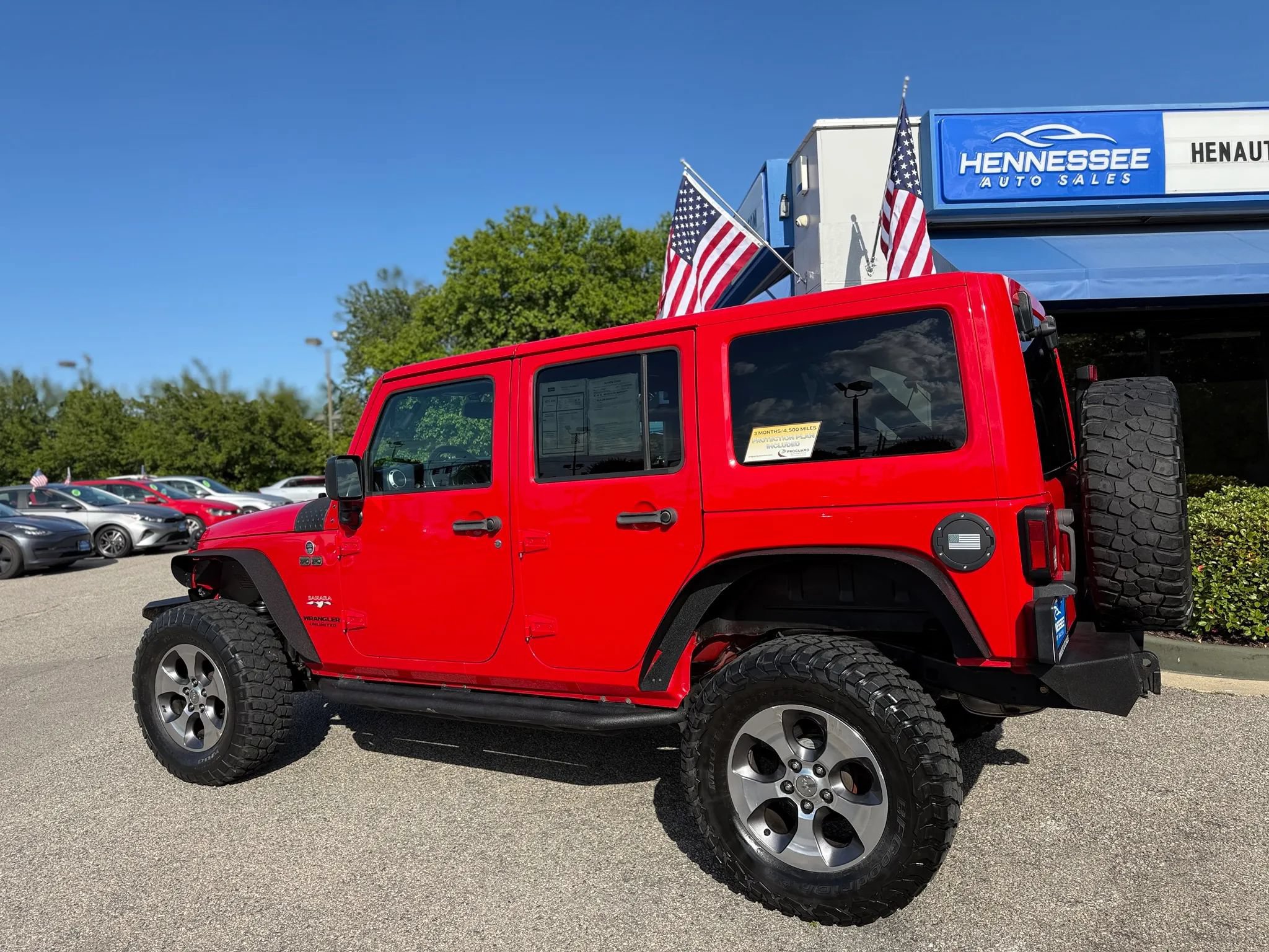 Used 2016 Jeep Wrangler Unlimited Sahara w/ Connectivity Group AWD/4WD image 31