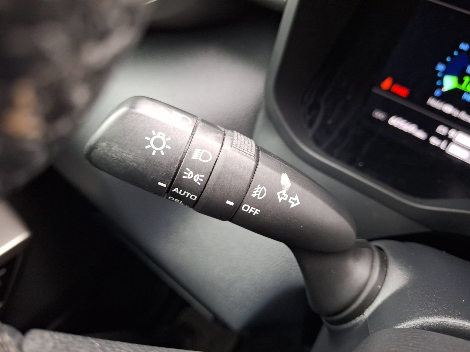 Used 2024 Toyota Tundra Limited AWD/4WD image 20