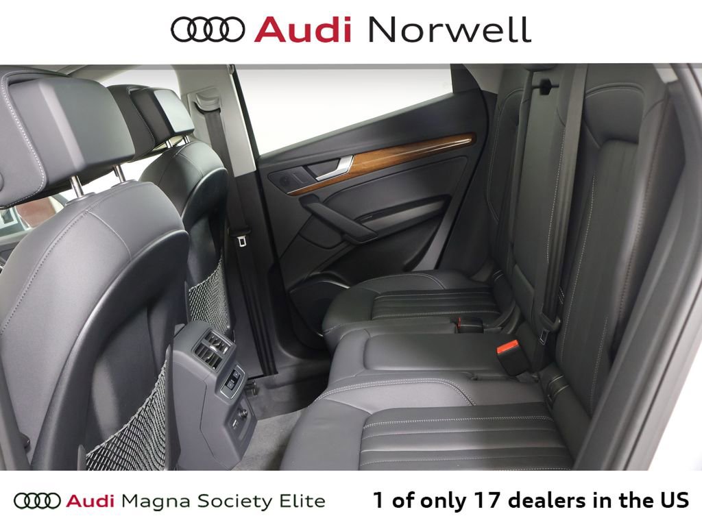 Used 2023 Audi Q5 2.0T Premium w/ Convenience Package image 22