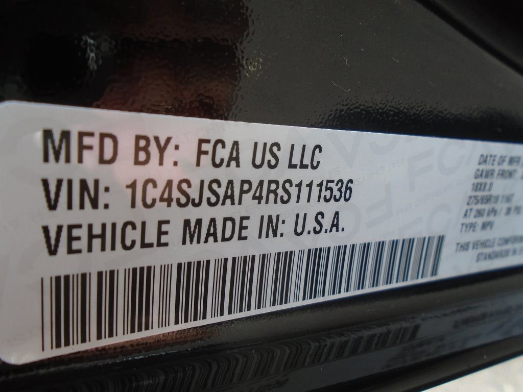 Used 2024 Jeep Wagoneer L Base image 21