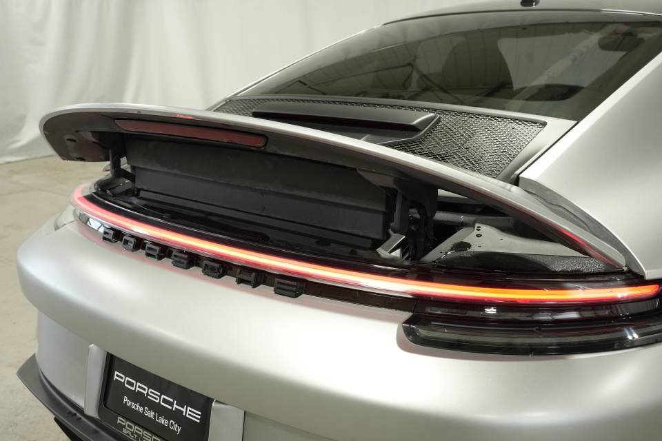 Used 2022 Porsche 911 GT3 image 53