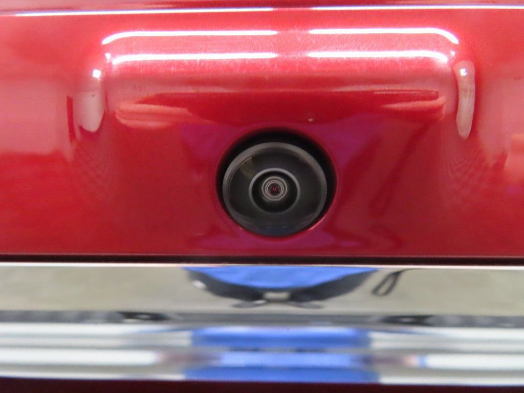 Used 2024 Ford F250 Platinum w/ FX4 Off-Road Package image 39