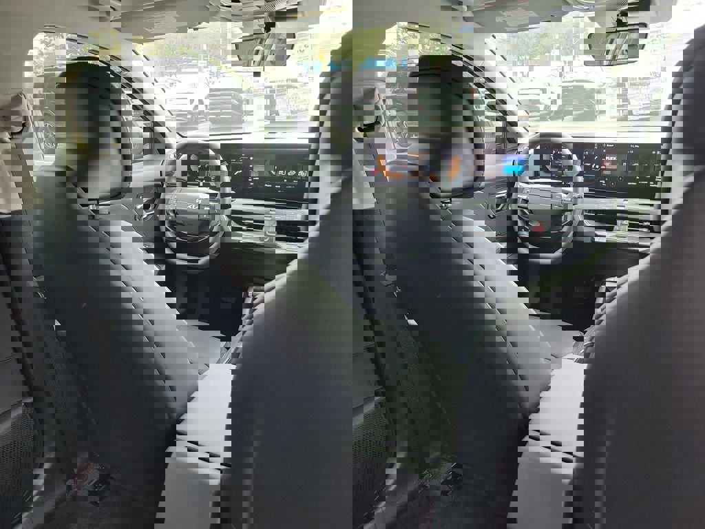 New 2026 Kia K4 EX image 13