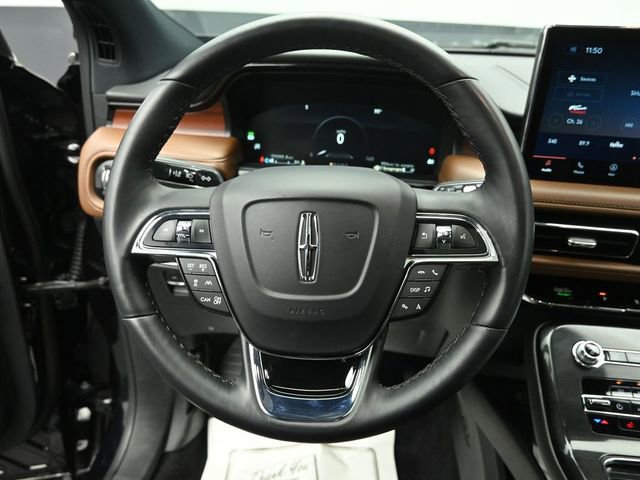 Certified 2023 Lincoln Nautilus Reserve w/ Equipment Group 202A image 15