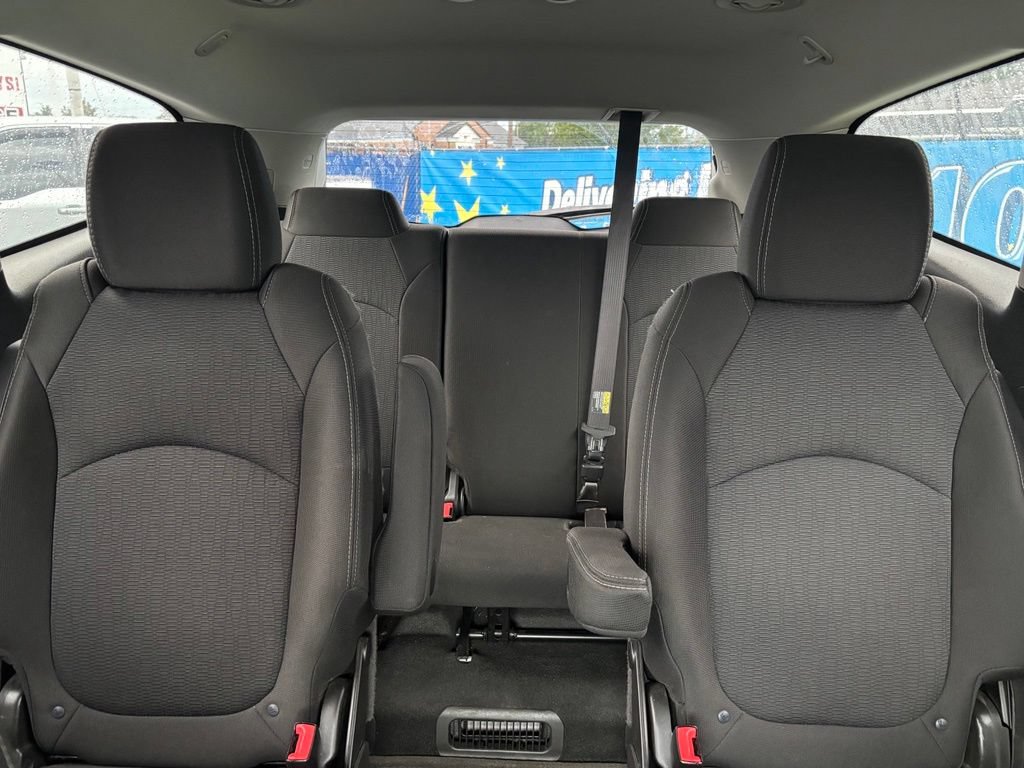 Used 2017 Chevrolet Traverse LT AWD/4WD image 29