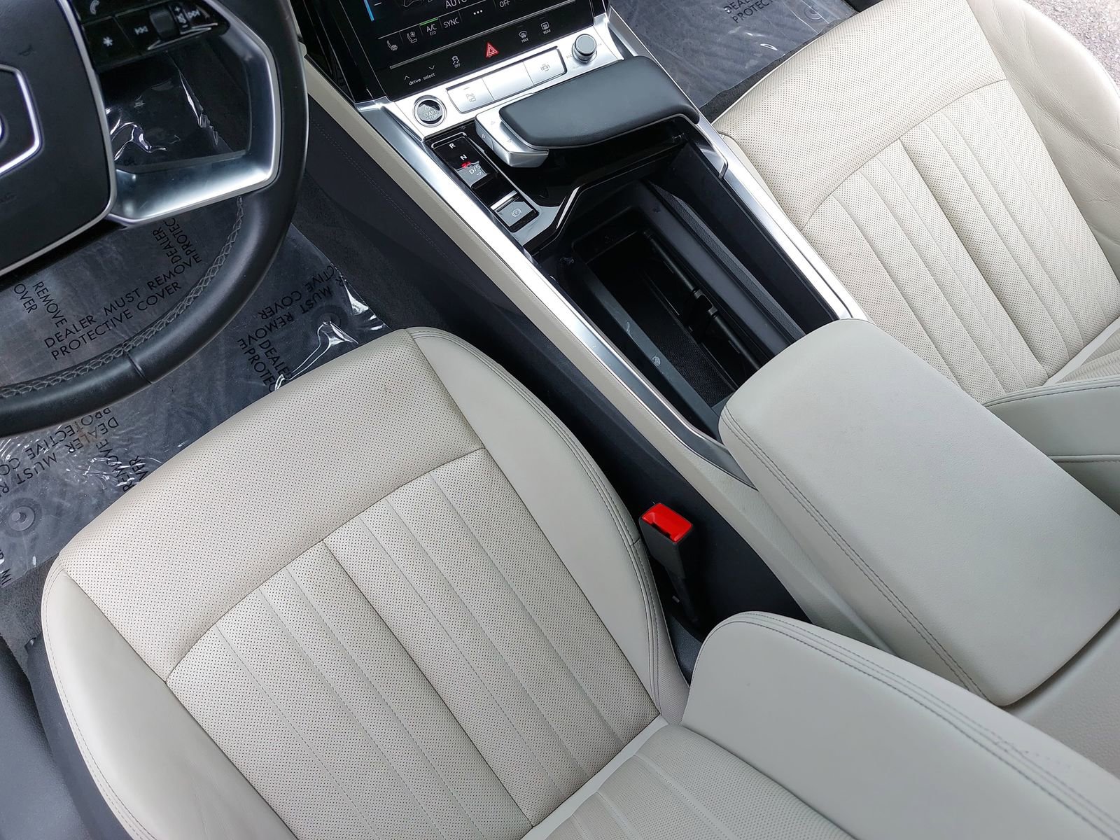 Used 2024 Audi Q8 e-tron Premium Plus w/ Premium Plus Package AWD/4WD image 28