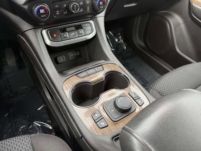 Certified 2023 GMC Acadia SLE w/ Driver Convenience Package image 31