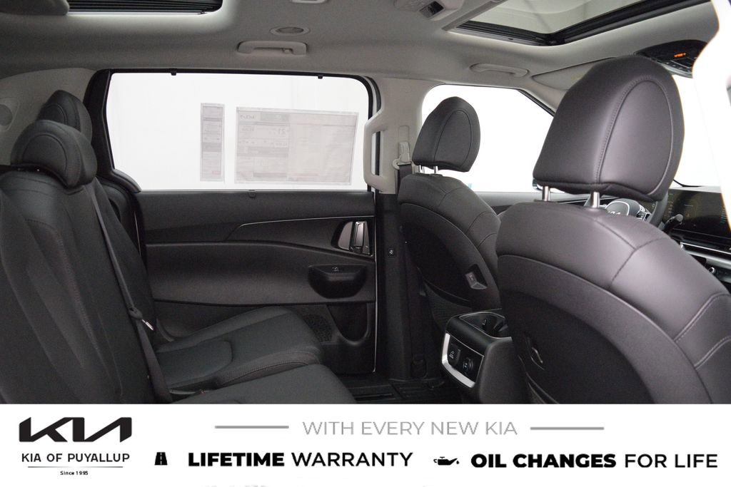 New 2026 Kia Carnival SX image 14