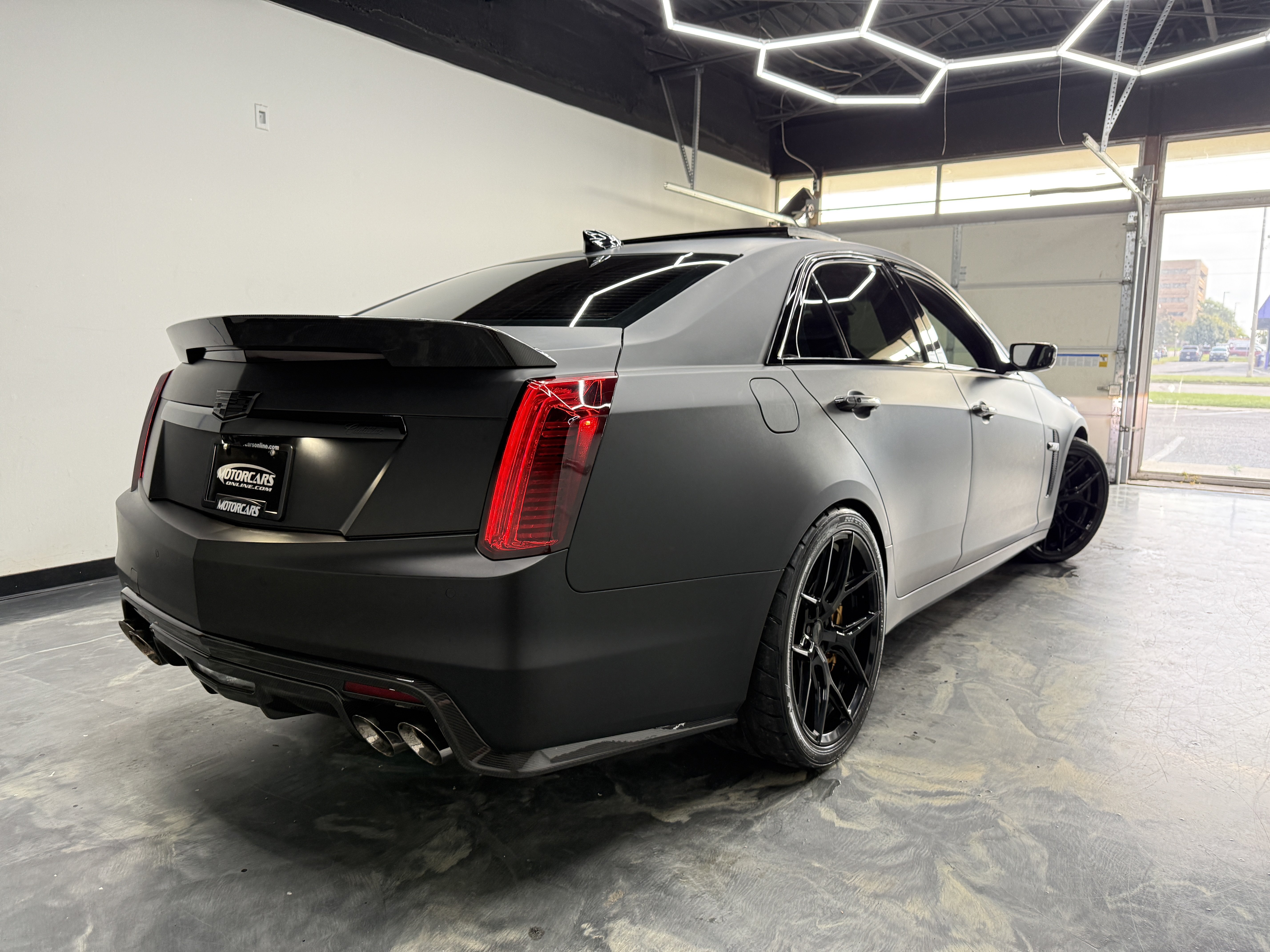 Used 2017 Cadillac CTS V w/ Carbon Fiber Package RWD image 7