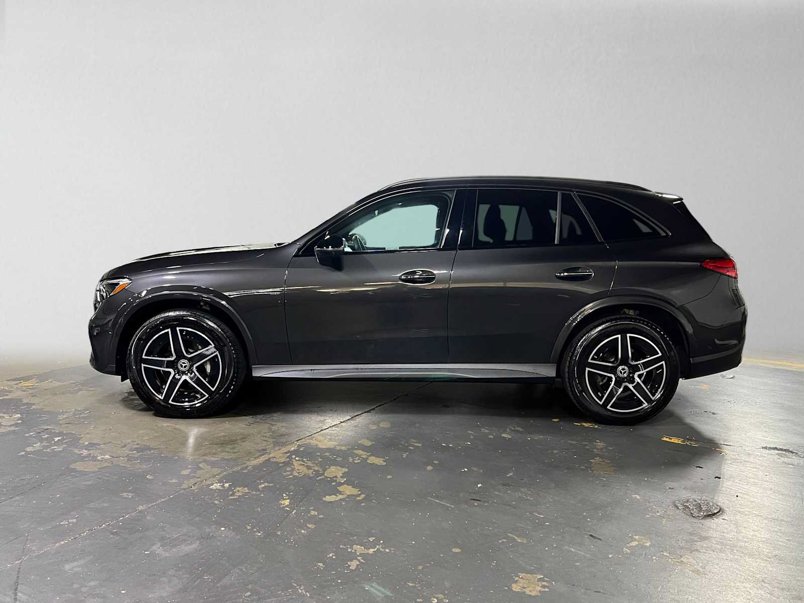 Used 2026 Mercedes-Benz GLC 300 4MATIC image 6