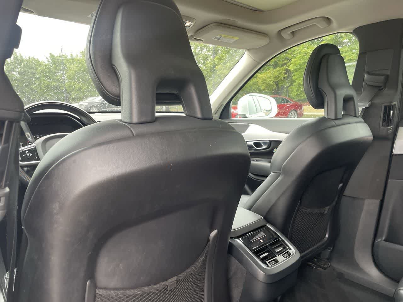 Used 2018 Volvo XC90 T5 Momentum w/ Convenience Package FWD image 21
