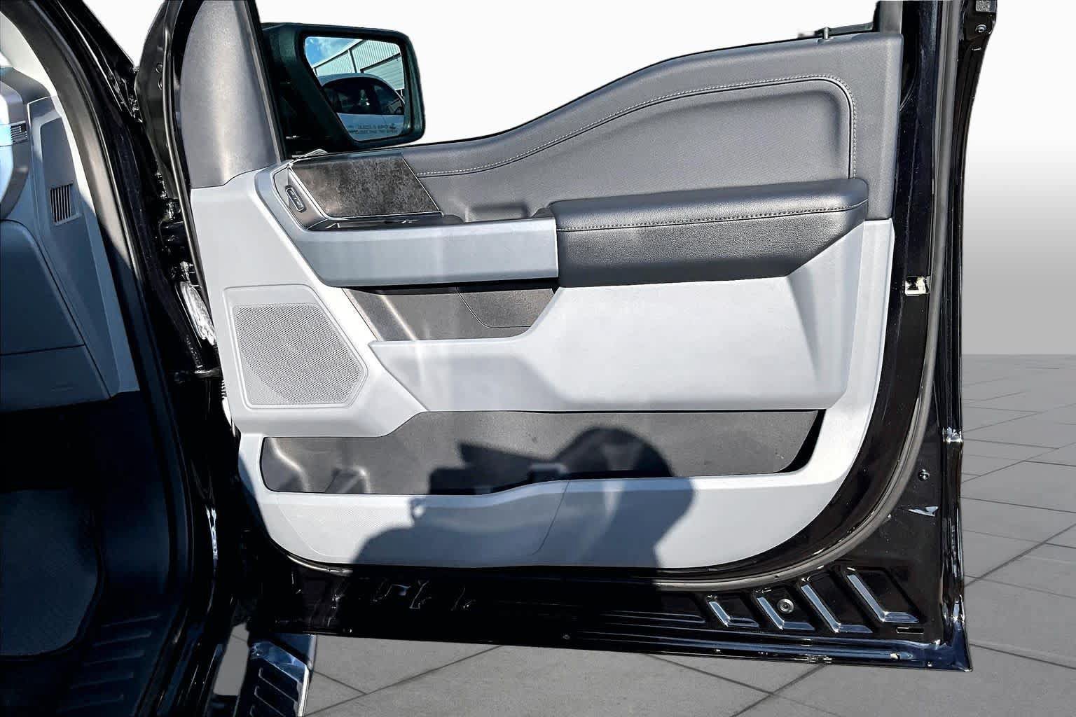 Used 2023 Ford F150 XLT w/ Equipment Group 301A Mid RWD image 23