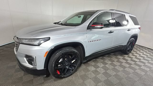 Used 2022 Chevrolet Traverse Premier w/ Redline Edition AWD/4WD image 6