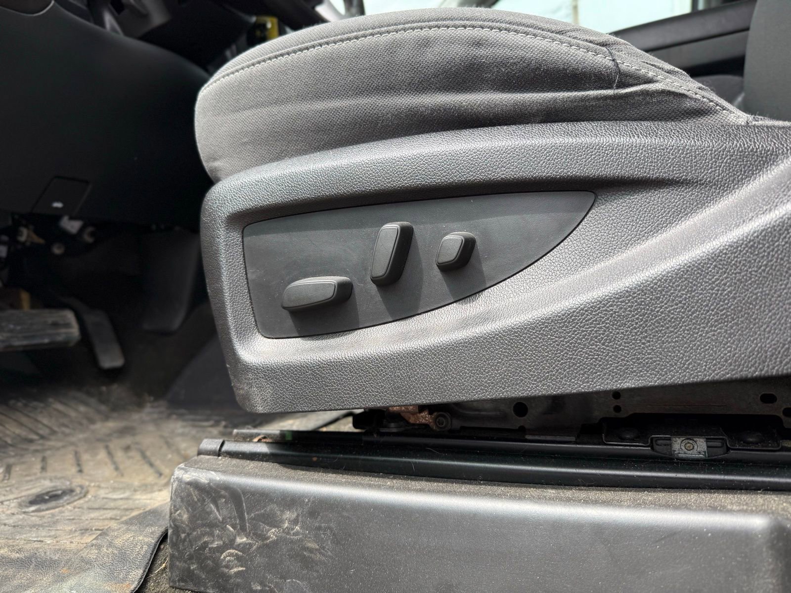 Used 2017 GMC Sierra 2500 SLE w/ HD SLE Preferred Plus Package image 22