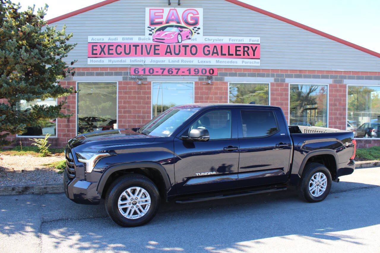 Used 2024 Toyota Tundra SR5 w/ SR5 Premium Package AWD/4WD image 1
