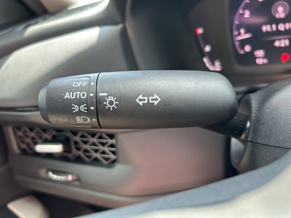 Used 2025 Honda Accord SE image 28